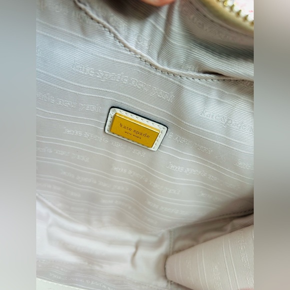 Kate Spade purse ♠️ - Picture 3 of 9